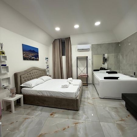 Caracciolo Suites 36 Nápoly Kültér fotó