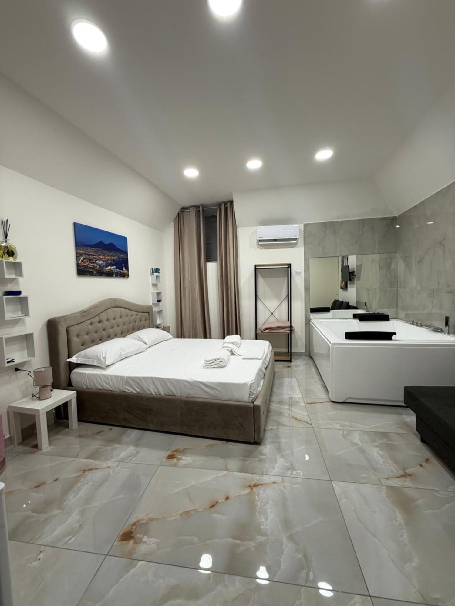 Caracciolo Suites 36 Nápoly Kültér fotó